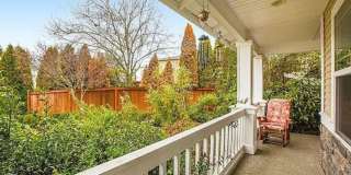 Spacious Amazing 6 bed in Fairwood! Gallery 3