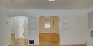 2 WEEKS FREE! House Near DU Gallery 4