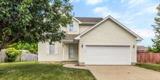 FANTASTIC LOCATION!! 3 Bed, 2.5 Bath Home in Waukee Gallery 1