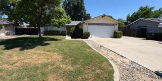 Cozy Home on Spacious Lot with Pool Available Now! Gallery 1