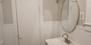 309 West Memorial Drive Gallery 9