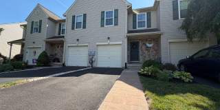 Stunning 3-Bedroom/2-Bathroom Townhouse in Perkasie! Available Mid July! Gallery 1