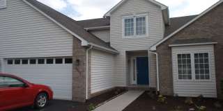 3 Bedroom 3 Bath Townhouse with 2-Car Garage Gallery 1