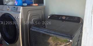 19631 NE 12th Ct Gallery 6