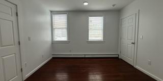 18 Bank Street Gallery 12
