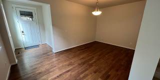 Spacious 5-Bed, 2.5-Bath Single-Family Home in Redmond Spacious 5-Bed, 2.5-Bath Single-Family Home in Redmond Gallery 10
