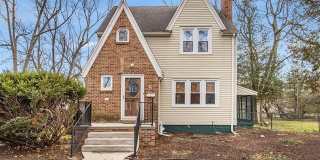 5 WENONAH Drive Gallery 1