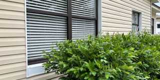 Cute 2 Bedroom 1 Bath with huge Screen Porch Gallery 6