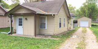 Beautifully Remolded 2 Bedroom 1 Bath in Waldo Beautifully Remolded 2 Bedroom 1 Bath in Waldo Gallery 1