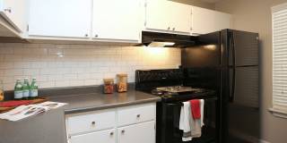 555 Mansell Gallery 2