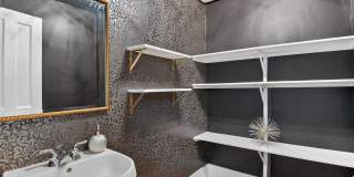 1115 MASSACHUSETTS Avenue NW Gallery 5