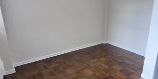 110 Washington Gallery 6