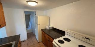 Charming 2 bedroom House Gallery 7