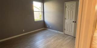 2210 Grove Dr Gallery 41