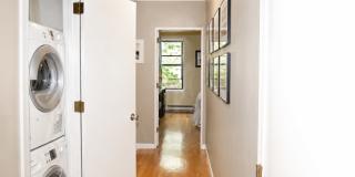 Back Bay! Cute 2bd with lots of characters! Laundry in uni! Gallery 1