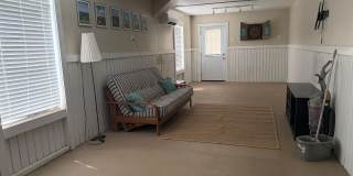 Beautiful 2BR (plus Loft) Furnished Home! Gallery 44