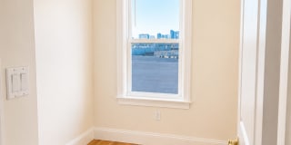 4-12 Humboldt Place4-12 Humboldt Place - 8 - 1 Gallery 3
