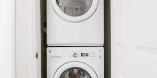 The Villa at River Pointe Drive Gallery 9