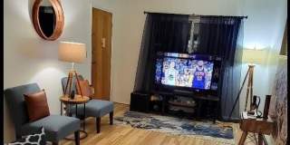 1112 Towne Street unit: 3 Gallery 5