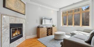 1065 N Marshfield Avenue Gallery 4