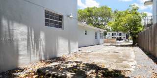 3628 Thomas Ave Gallery 20