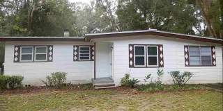 1641 Mayhew Street Gallery 1