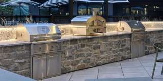 LIA by Vermella Gallery 20