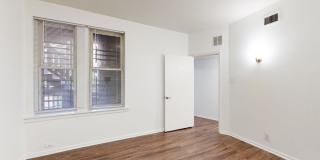 925 East 46th Street Gallery 4