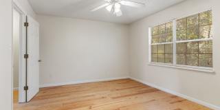 2372 Gregory Drive Gallery 17
