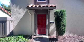 BRIGHT & SPACIOUS 3BD/2BA TOWNHOME IN PLEASANTON CA!!! Gallery 1