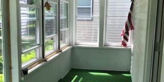 Charming 3 bedroom house close to McKennan and Downtown! Gallery 1