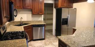 MUST SEE! Beautiful 4 Bedroom/3 Bathroom Home--Near BYU and Peaks Ice Arena Gallery 30