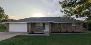 118 Westridge Dr Gallery 1