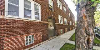 7249-53 S Blackstone Gallery 14