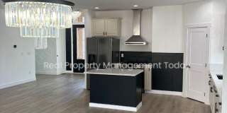 Beautifully Remodeled Modern 3-Bedroom TownHome with Fenced Yard & Garage in Orting Beautifully Remodeled Modern 3-Bedroom TownHome with Fenced Yard & Garage in Orting Gallery 4