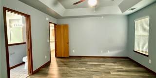 510 College Place Gallery 19