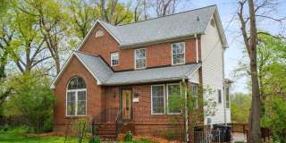 4907 37TH Place Gallery 1