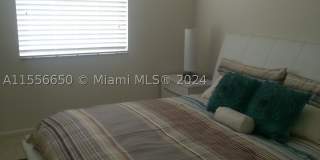 17100 N Bay Rd Gallery 11