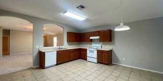 Great one-story 3-bedroom, 2-bath home in Austin’s Colony available for rent! Gallery 11