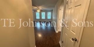 Charming One Level 3 Bedroom Home with Fenced Yard, Garage, and Deck Gallery 3