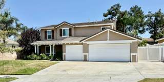 Executive Pool Home w/Solar Gallery 1