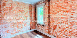 33 South Monroe Avenue Gallery 15