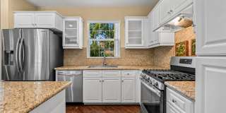 1732 Wolf Canyon Loop Gallery 2