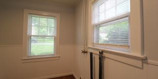 2 Bedroom 1 Bath Home In Fairway Gallery 14