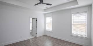 4867 Farmhouse Street Gallery 3