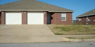 811 Meadowlands Drive Gallery 1