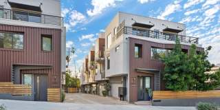 1427 1/2 WATERLOO St Gallery 1