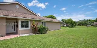5200 W Lakes Dr Gallery 2