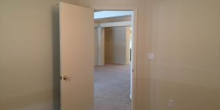 5801 Roscomare - NW - Beautiful 4 Bed in San Lauren, Northwest Bakersfield Gallery 7