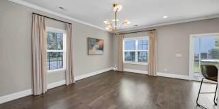 Partially Furnished Lakefront Retreat in Sunset Bay – Stunning Views & Resort-Style Amenities Gallery 12